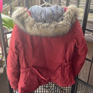Women’s The Northface puffer jacket